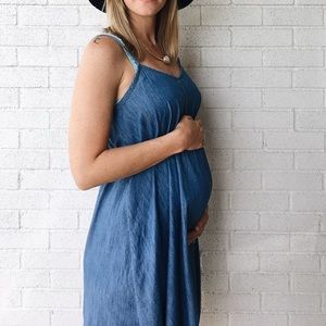 Motherhood maternity denim dress